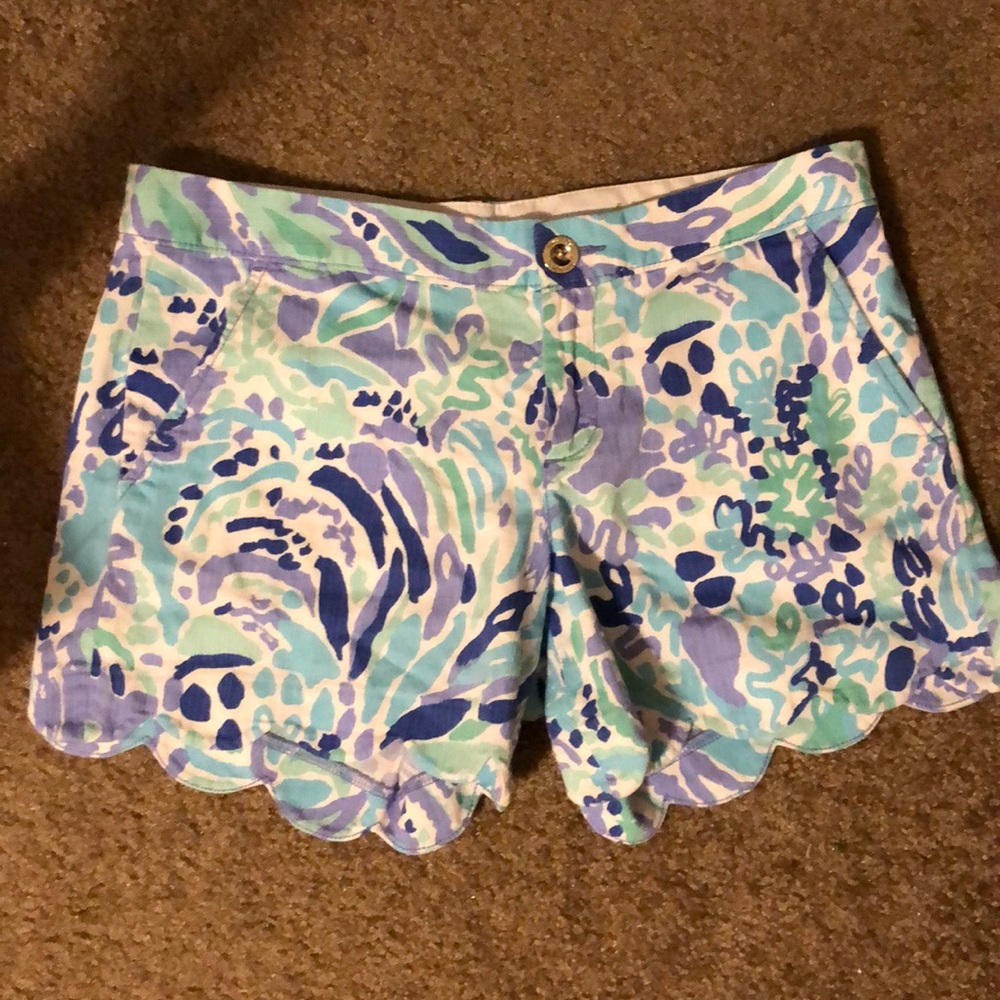 Lilly Pulitzer shorts size 4